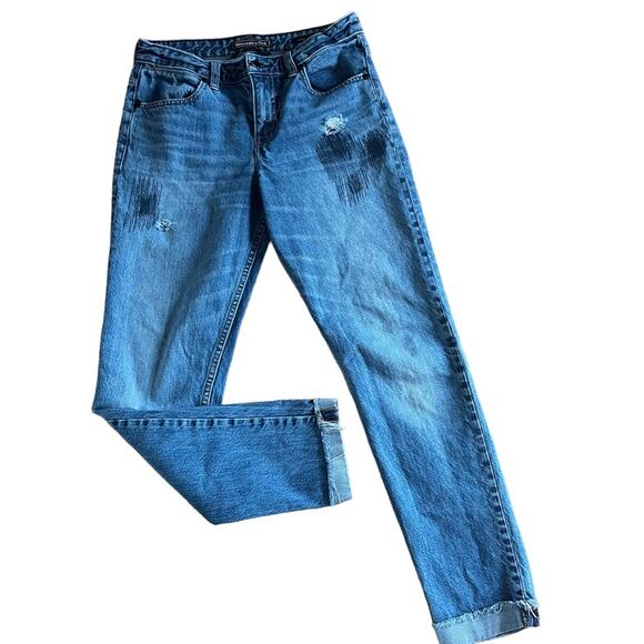 Abercrombie and Fitch Straight Leg Cuffed Hem Boyfriend Distressed Ankle Jean - Picture 1 of 6